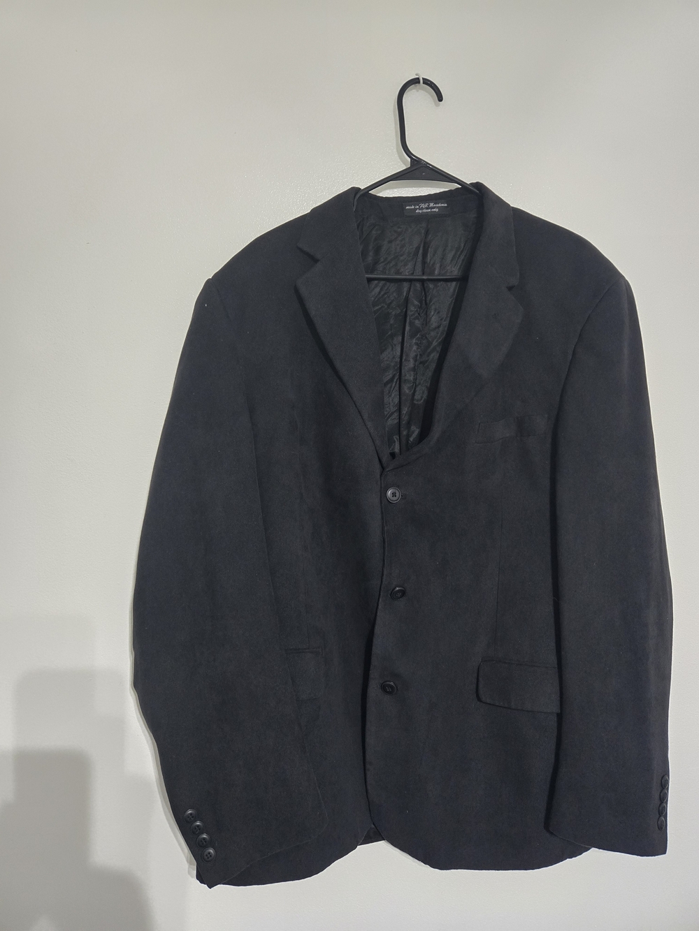 Men's Black Three-Button Sport Coat Blazer